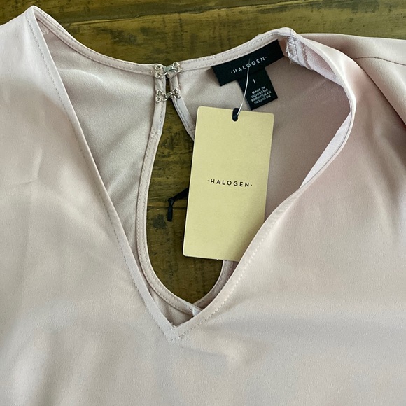 NEW Halogen Dusty Pink Bell Sleeve Shirt, Large - Picture 3 of 7